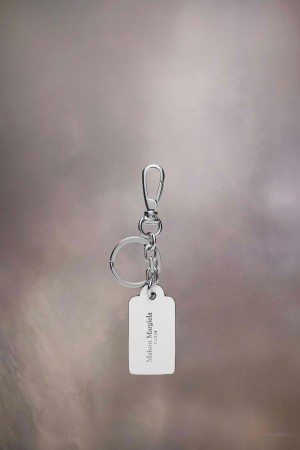 Maison Margiela Four Stitches Keyring White Green | UK_MM84167