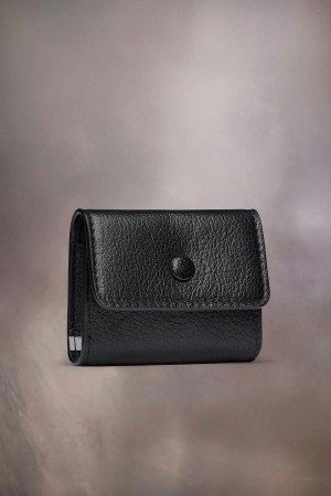 Maison Margiela Leather Earphones Case Black | UK_MM72381