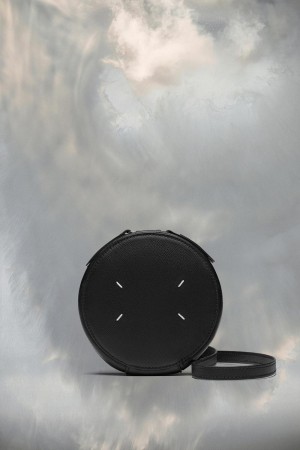 Maison Margiela Mini Round Bag Black | UK_MM90930