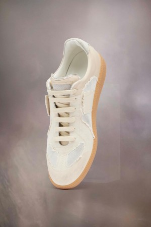 Maison Margiela Replica Inside Out Sneakers White | UK_MM72458