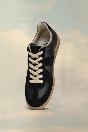 Maison Margiela Replica Sneakers Black | UK_MM47505
