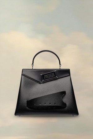 Maison Margiela Snatched Handbag Medium Black | UK_MM34282
