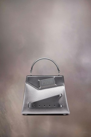 Maison Margiela Snatched Handbag Small Silver | UK_MM81322