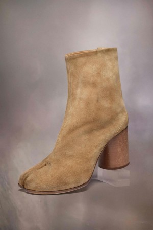 Maison Margiela Tabi Ankle Boot Khaki | UK_MM50551