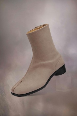 Maison Margiela Tabi Ankle Boots Beige | UK_MM81293