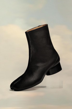 Maison Margiela Tabi Ankle Boots Black | UK_MM10113