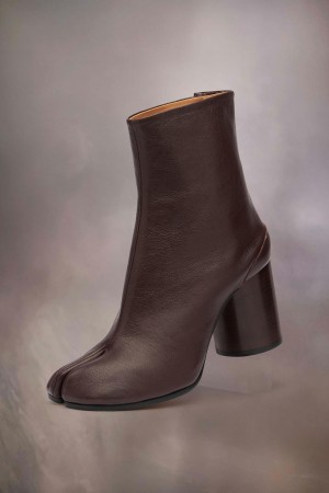 Maison Margiela Tabi Ankle Boots Brown | UK_MM53934
