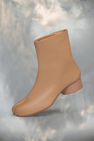 Maison Margiela Tabi Ankle Boots Khaki | UK_MM39168