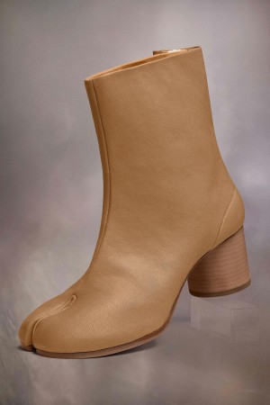 Maison Margiela Tabi Ankle Boots Khaki | UK_MM85128