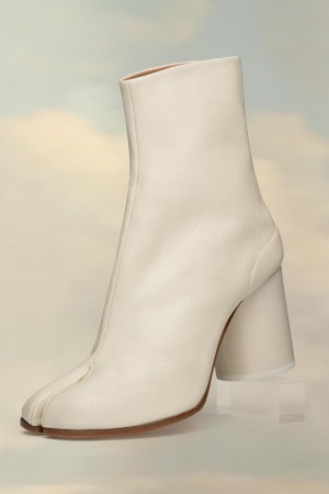 Maison Margiela Tabi Ankle Boots White | UK_MM45020