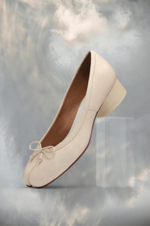 Maison Margiela Tabi Ballerinas Beige | UK_MM27213
