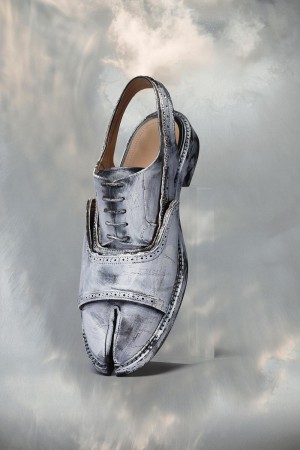 Maison Margiela Tabi Bianchetto Derby Sandal White | UK_MM23544