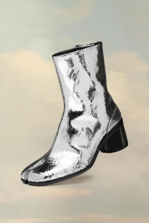 Maison Margiela Tabi Broken Mirror Boots Silver | UK_MM26142
