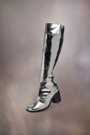 Maison Margiela Tabi Broken Mirror Boots Silver | UK_MM45416