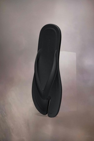 Maison Margiela Tabi Flip-flops Black | UK_MM33404