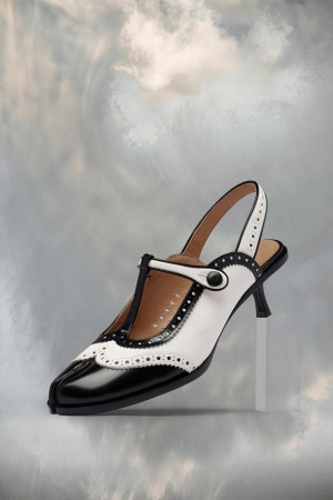 Maison Margiela Tabi Slingback Shoe Black | UK_MM61688