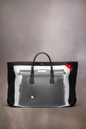 Maison Margiela Trompe L'oeil 5ac Classique Medium Black White | UK_MM68619